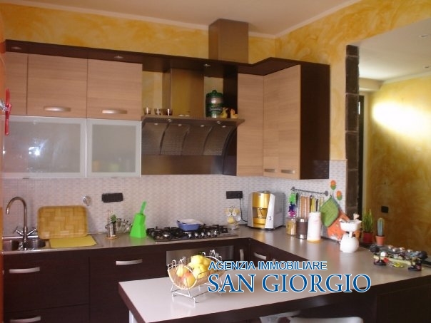  santo stefano di magra vendita quart: santo stefano di magra immobiliare san giorgio