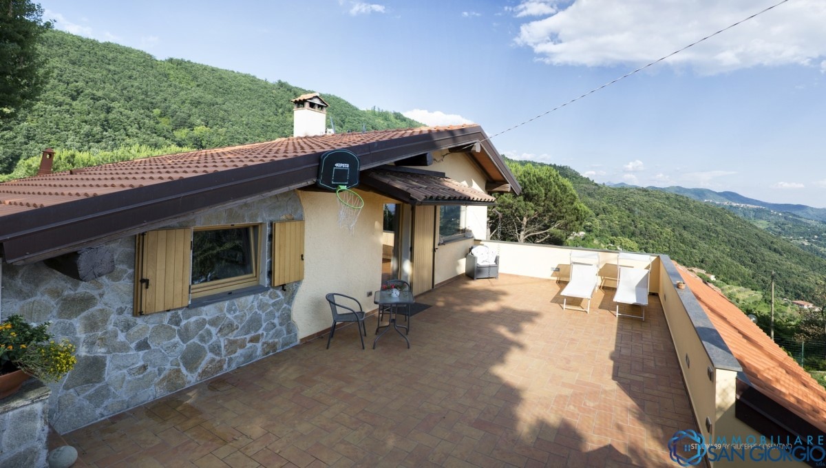 Villa FOSDINOVO vendita  Fosdinovo  Immobiliare San Giorgio