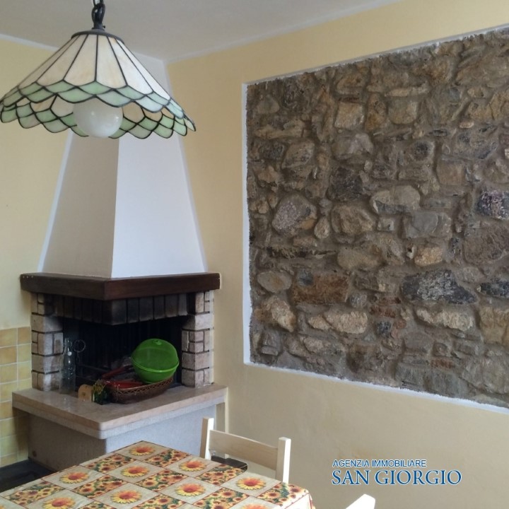 Appartamento FOSDINOVO vendita  Fosdinovo  Immobiliare San Giorgio