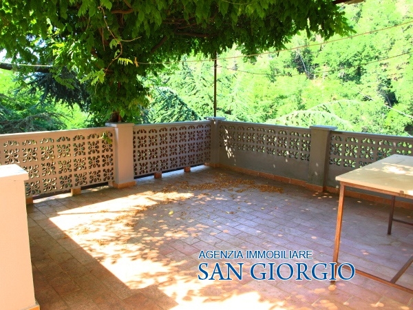  fosdinovo vendita quart: carignano immobiliare san giorgio