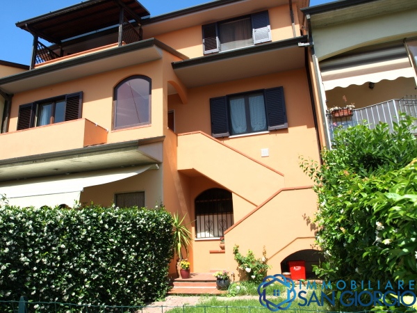  fosdinovo vendita quart: caniparola immobiliare-san-giorgio