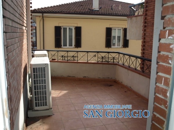 Appartamento SARZANA vendita  Sarzana  Immobiliare San Giorgio