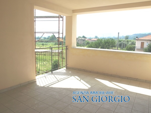  santo stefano di magra vendita quart: santo stefano di magra immobiliare san giorgio