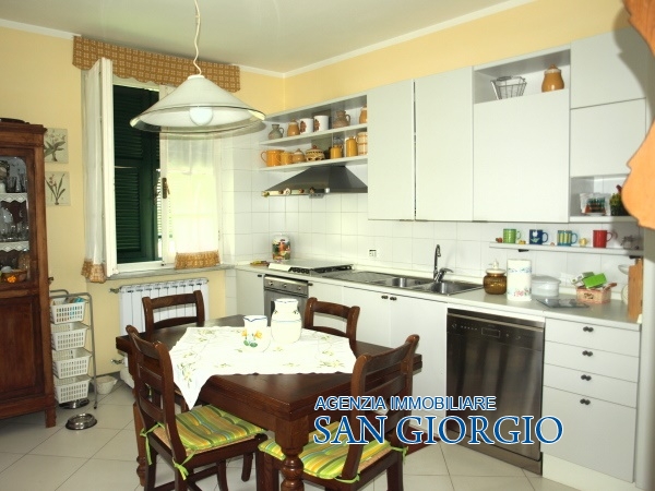 Appartamento SARZANA vendita  Sarzana  Immobiliare San Giorgio
