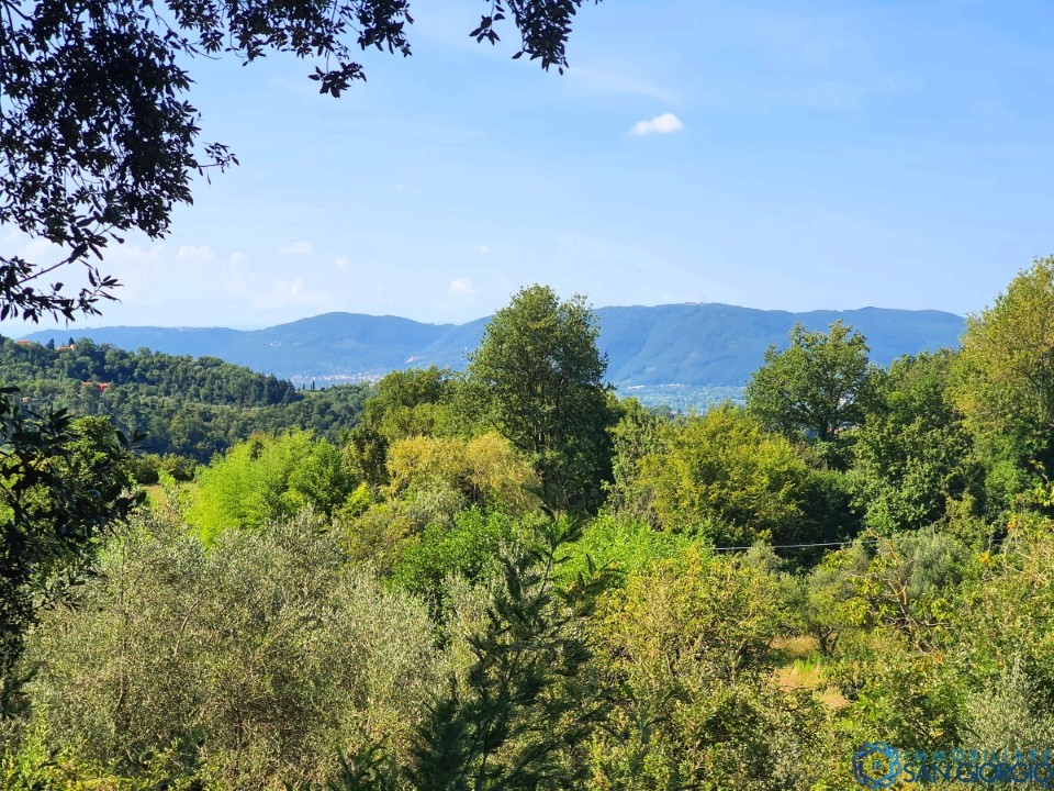 casa indipendente in vendita a Fosdinovo in zona Giucano